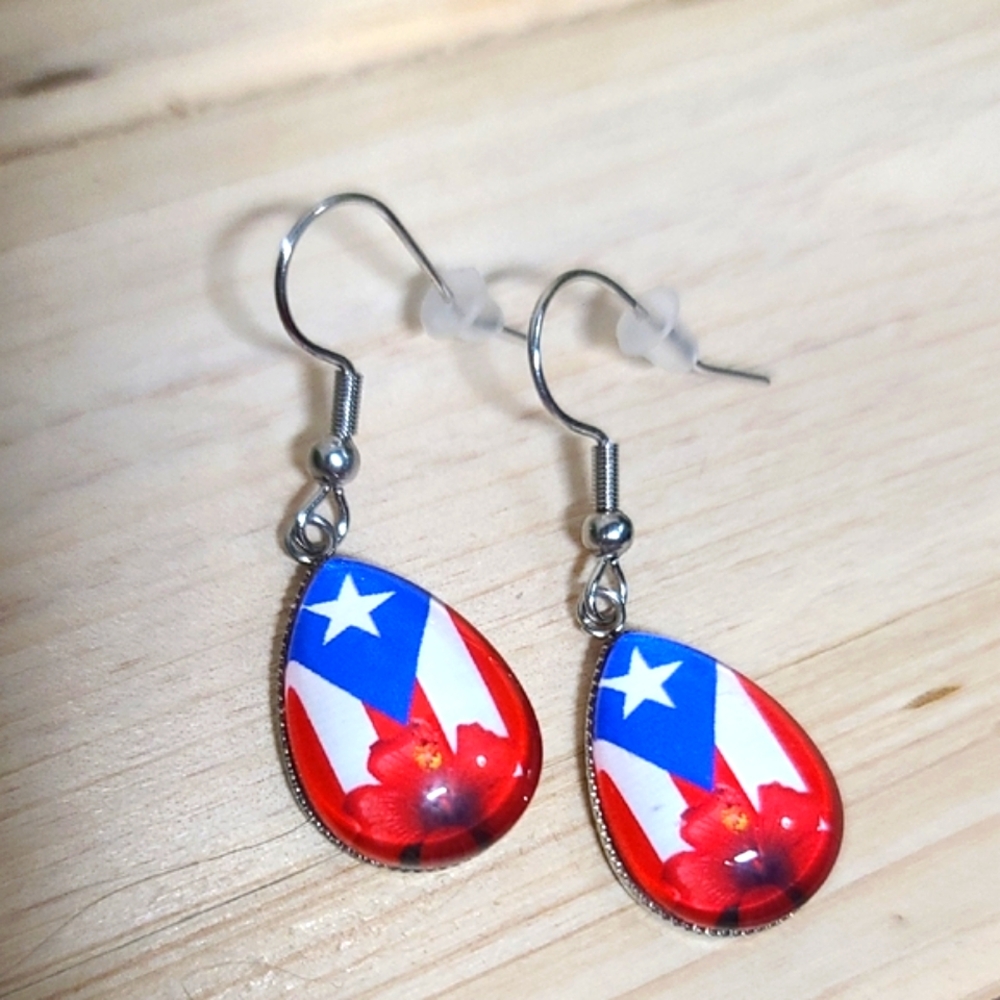 Puerto Rico Flag Dangle Earrings, Red and Blue Teardrop w hibiscus flower NWT